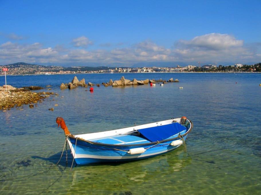 Ravissant Studio Au Coeur Du Vieil Antibes Bagian luar foto